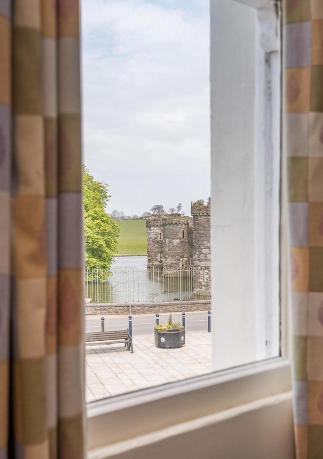 Отель Castle Court Бомарис Экстерьер фото